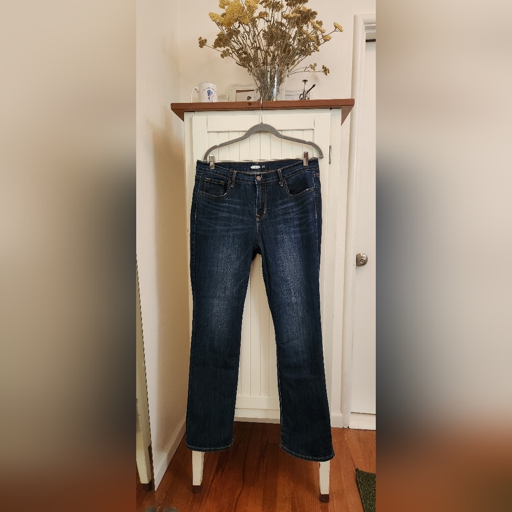 Old Navy size 12 curvy boot cut jeans stretch
